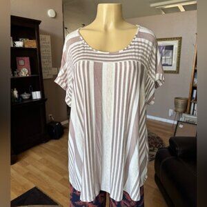 C’est Cool tan, beige & white striped short sleeve blouse-XXL